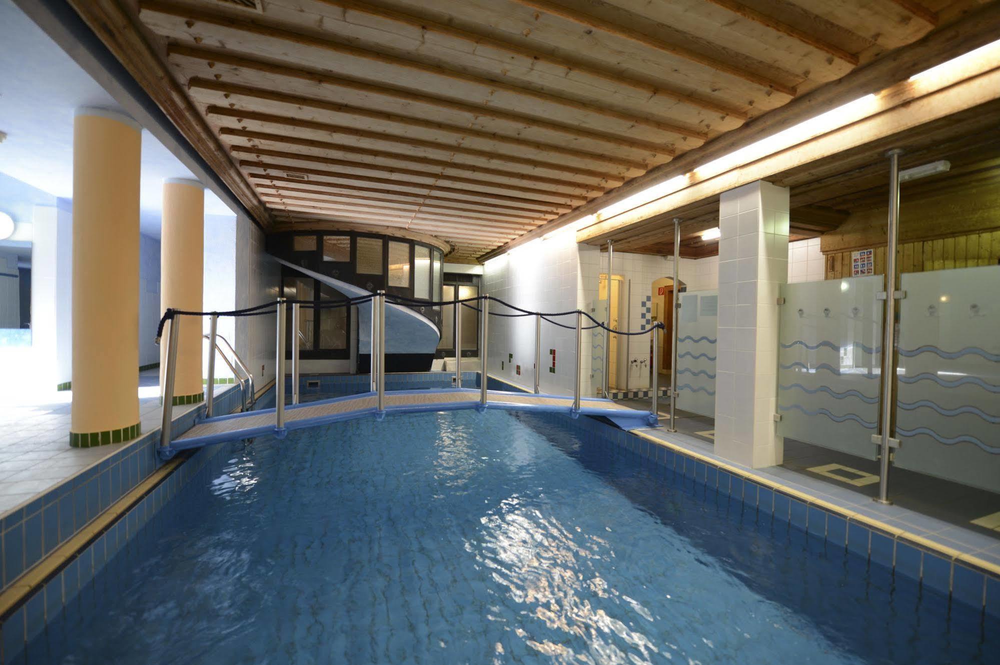Sporthotel 海利根布卢特 外观 照片